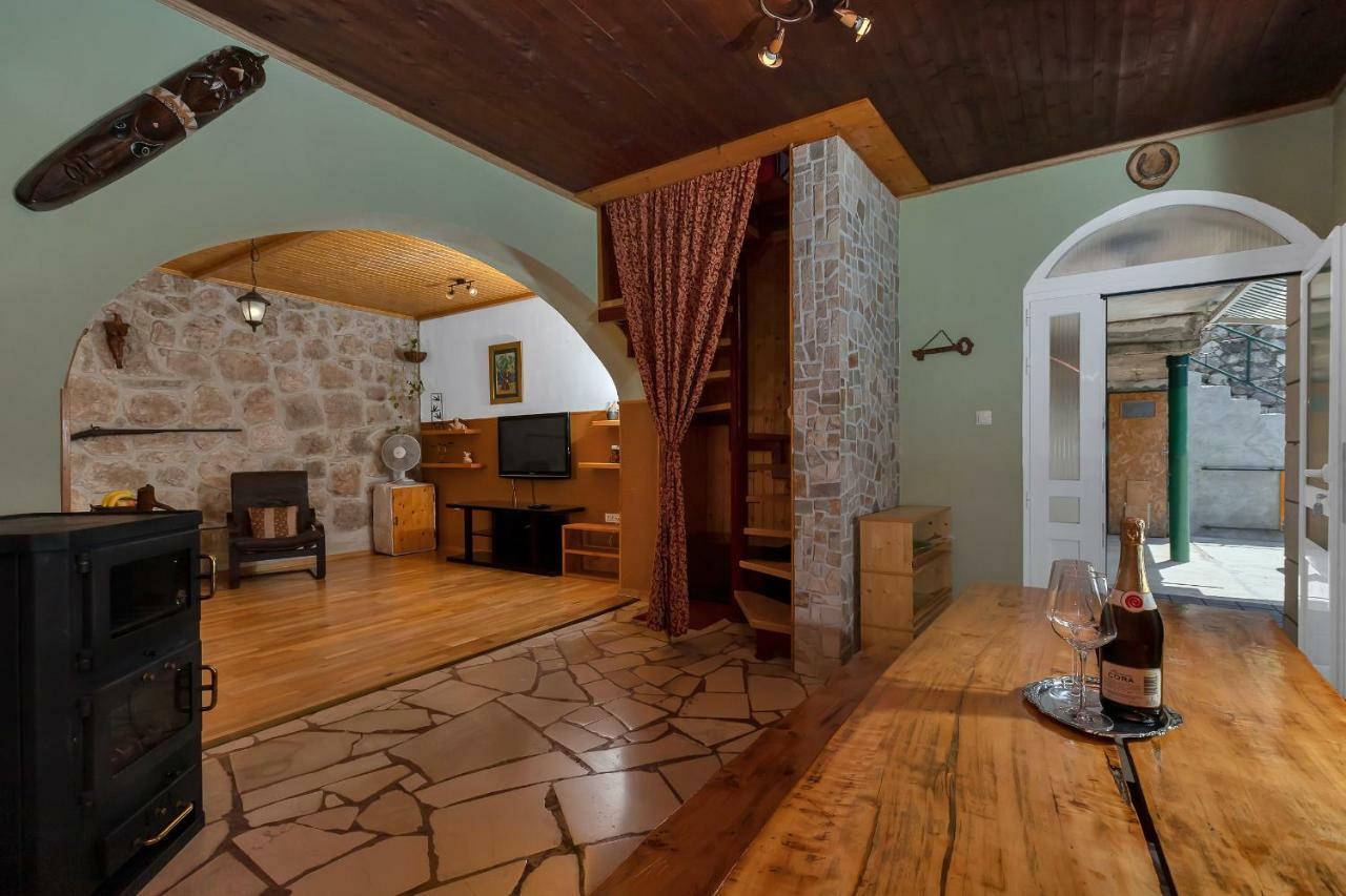 Holiday Home Duje Veliko Brdo  Exterior foto