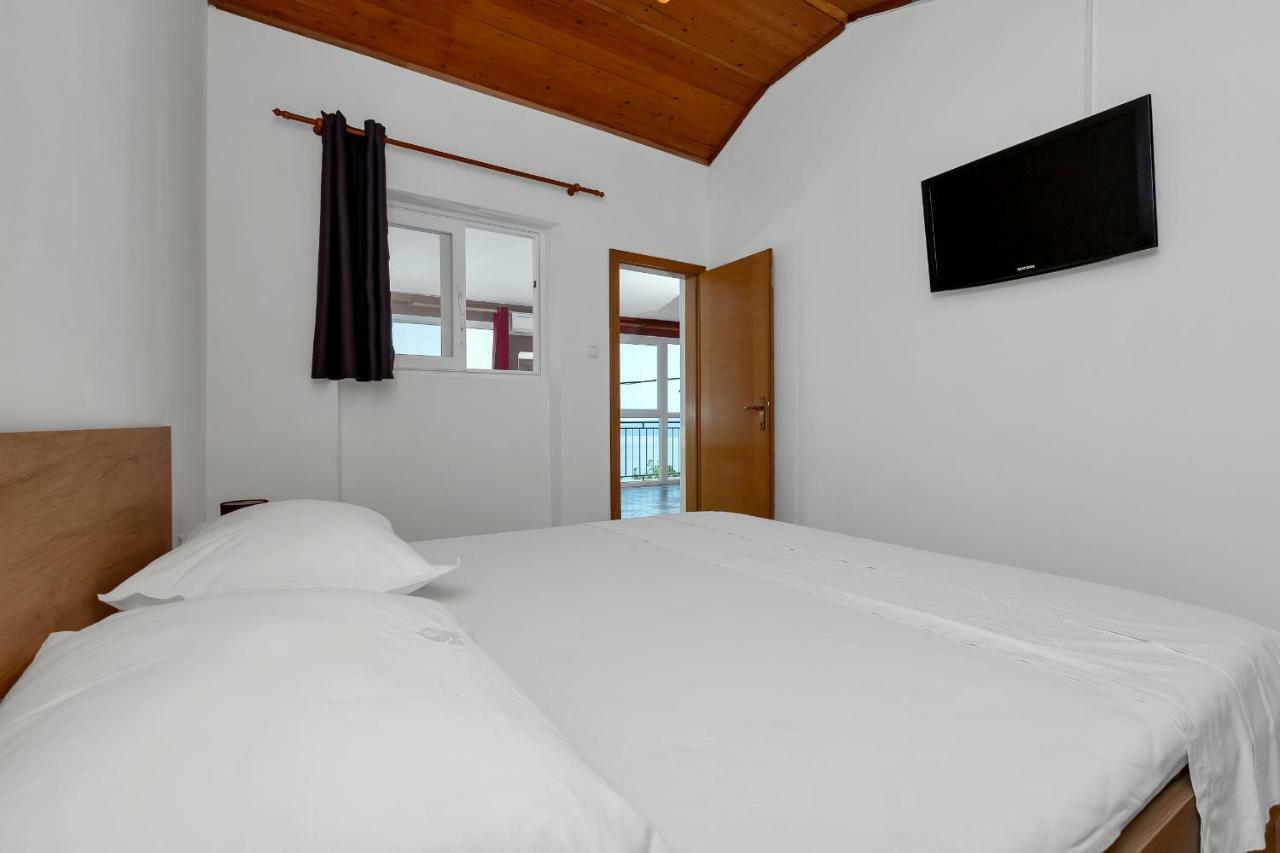 Holiday Home Duje Veliko Brdo  Exterior foto