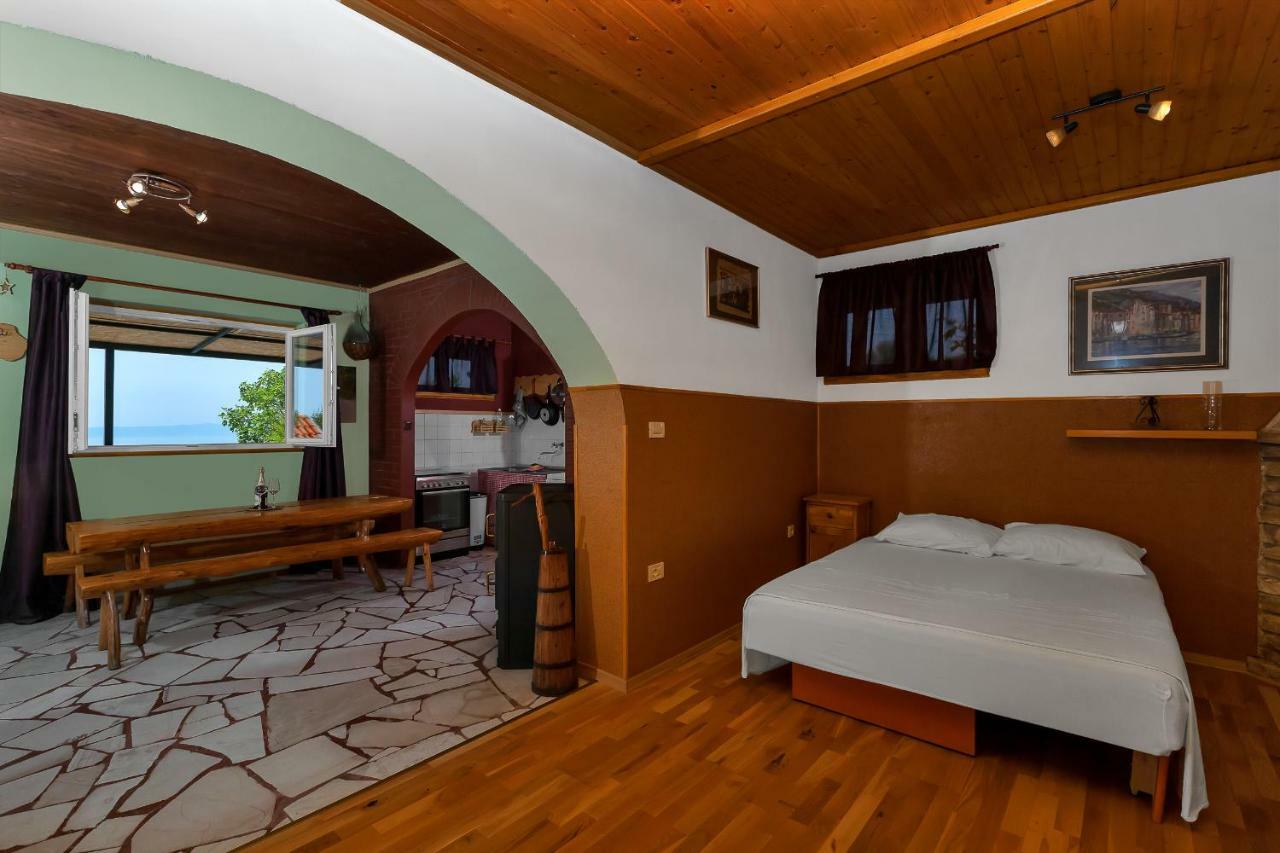 Holiday Home Duje Veliko Brdo  Exterior foto
